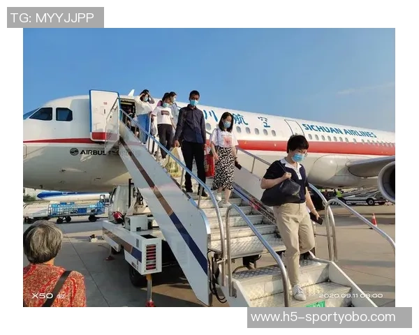 海港联合临港捷运推出全新直升机游览活动每位仅需1680元体验空中美景